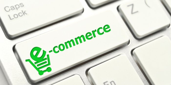 E-Commerce, Customização e Fraude.